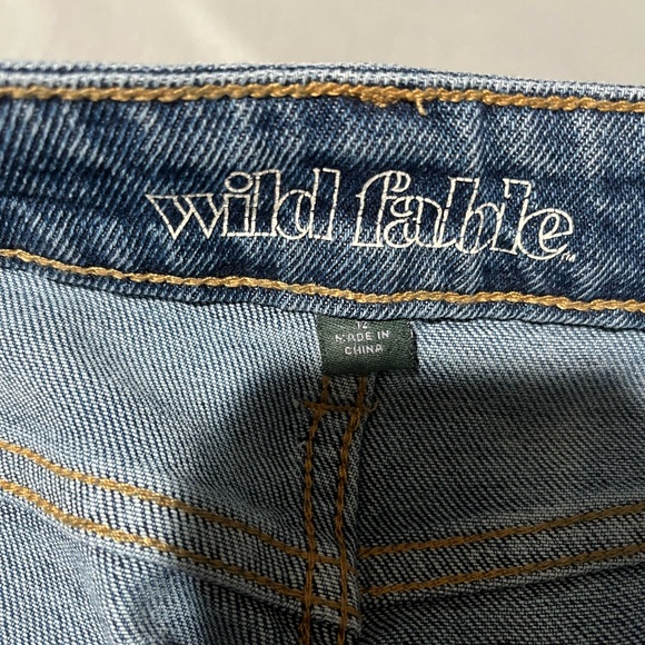 Jeans - Picture 3 of 3